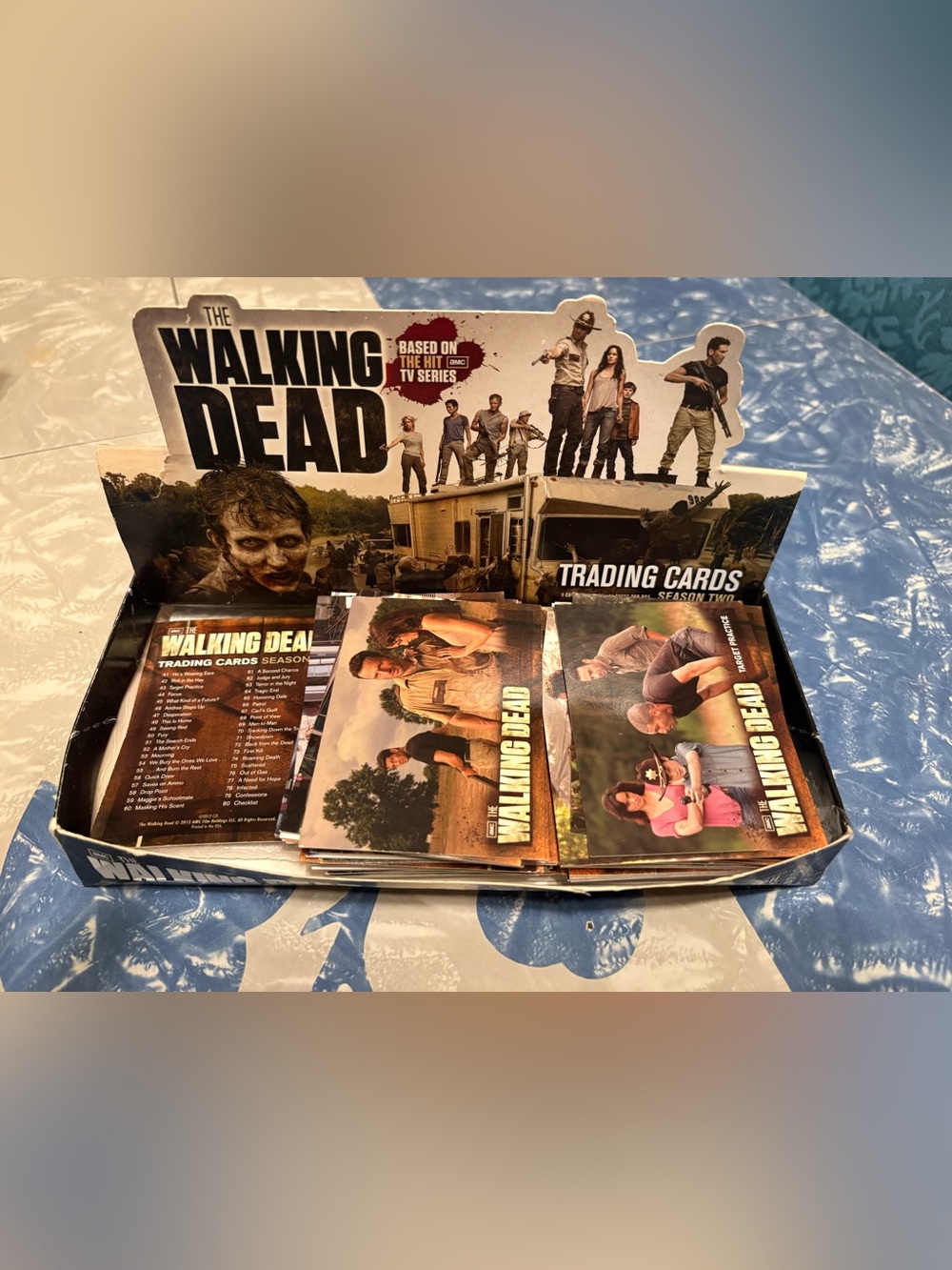 The Walking Dead Trading Cards Season 2 Complete Set with Store Display